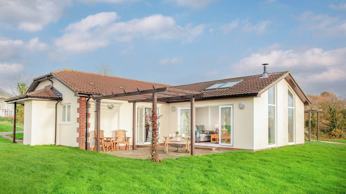 Sidmouth Cottage | Wonkey Donkey Cottage