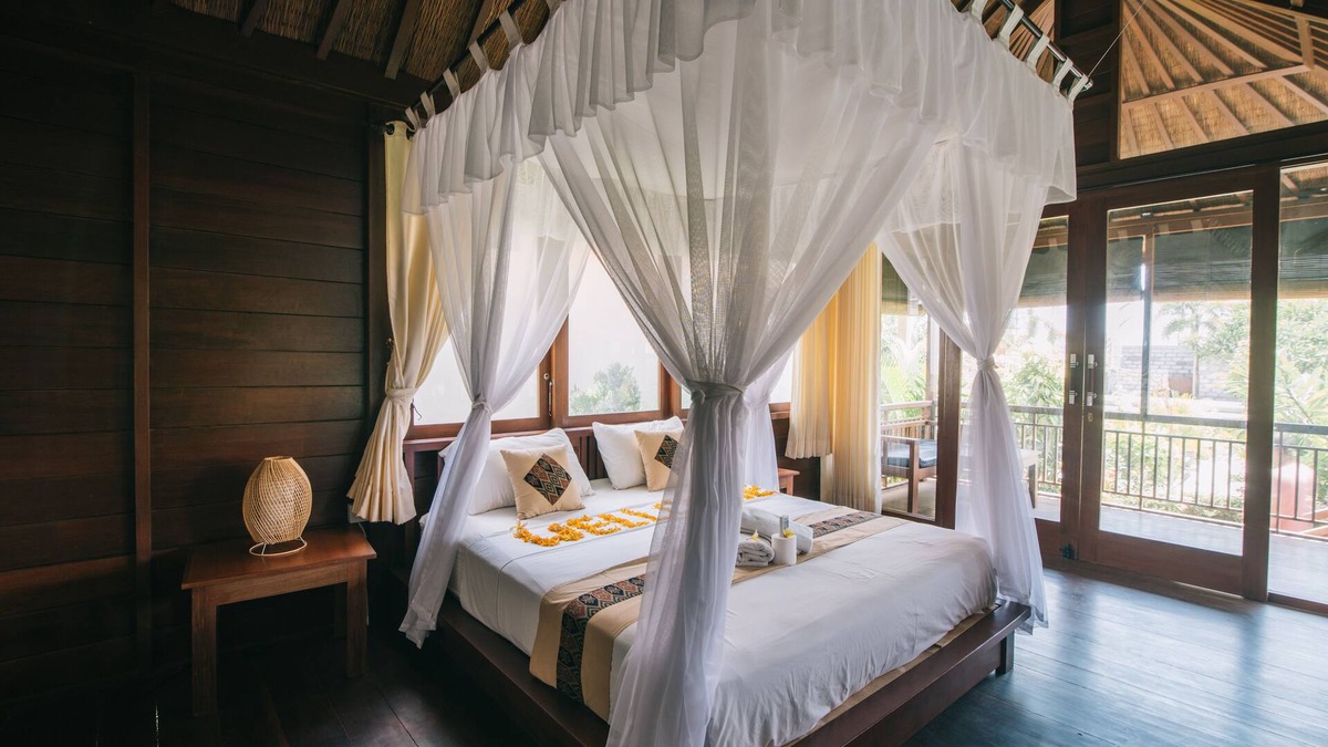 Purwakerti Cottage | Wood bungalow