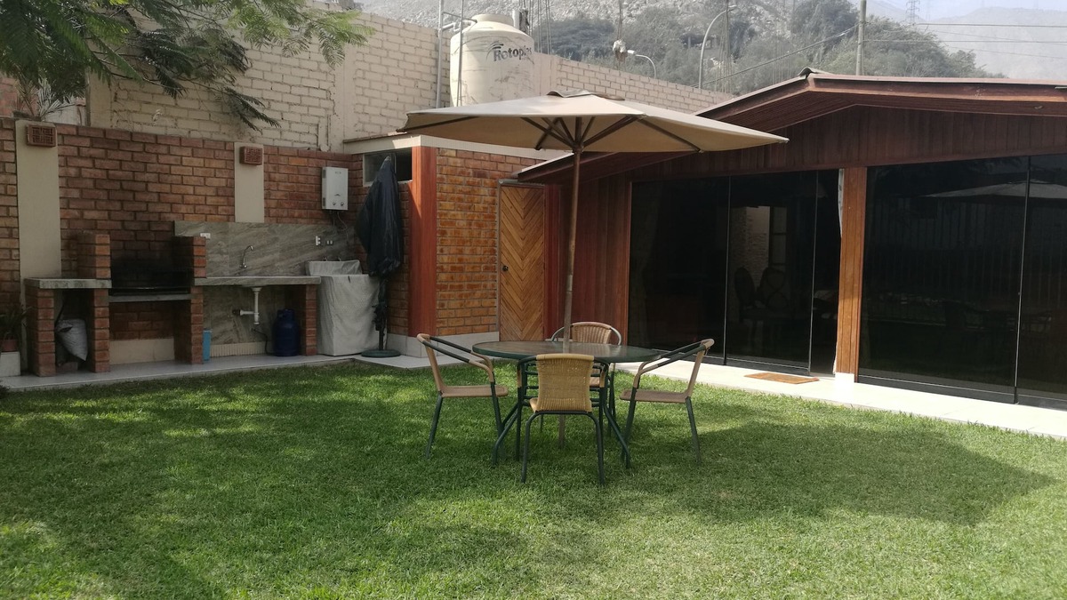 Lurigancho House | WOOD COUNTRY HOUSE