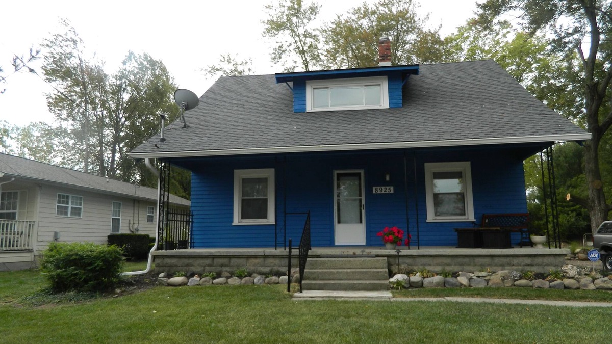 Lawrence House | Wood Homestead Established1833