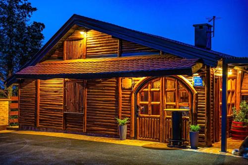 Virovitica House | Wood house Marilla