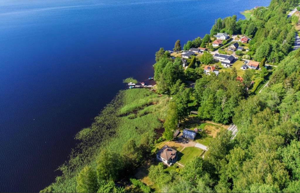 Degerfors Cabin | Wood Villa