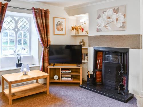 Nether Burrow House | Woodbine Cottage