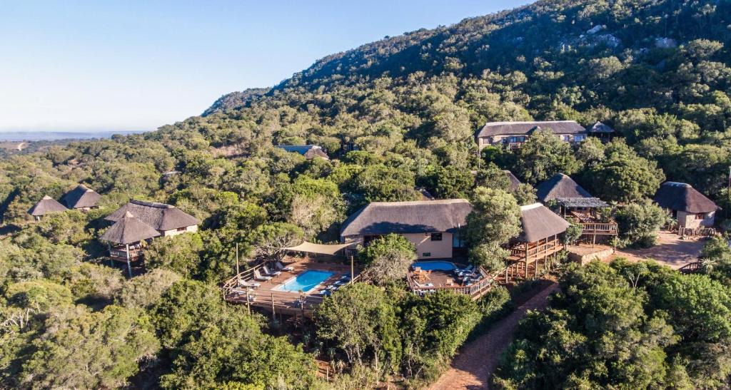 Sidbury Cabin | Woodbury Lodge – Amakhala Game Reserve