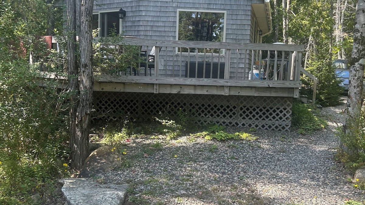 Southwest Harbor Cottage | Wooded Cottage in Town walking to Marina, Restraunts