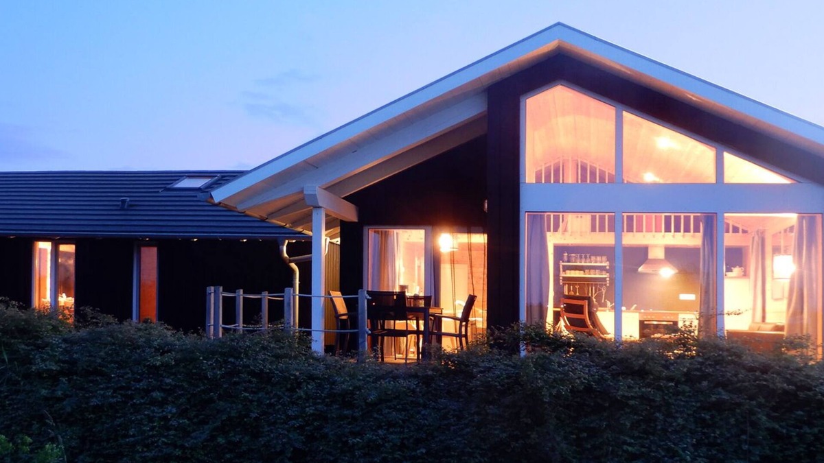Zierow House | Wooden holiday home "Feldrain" on the Baltic Sea - Sauna - 500m to the Baltic Sea beach - Wlan