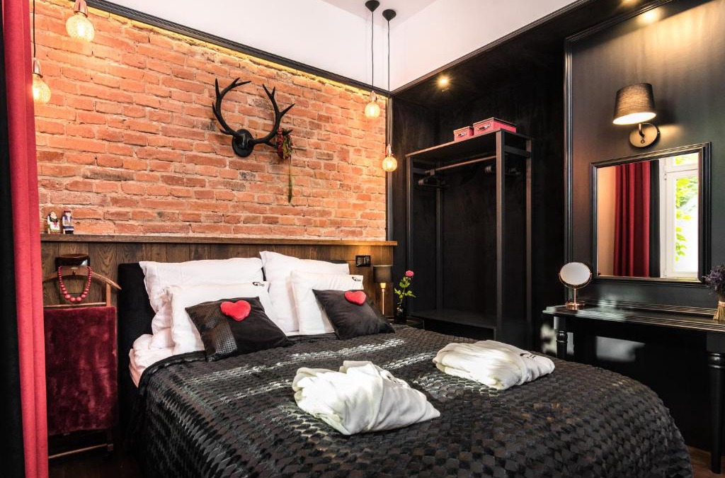 Wesoła Zachod Apartment | Wooden Horse - New Apartment - Old Town