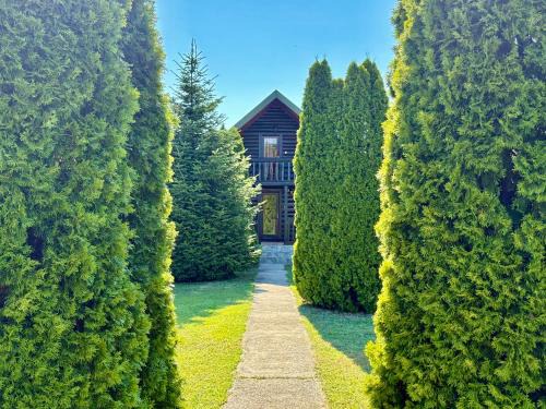 Golubovci House | Wooden House - Imanje Terzic