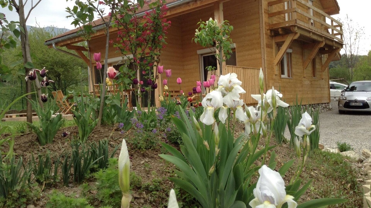 Gap House | WOODEN HOUSE IN GAP (05000)