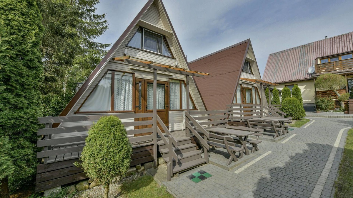 Kolobrzeg House | Wooden House in Kołobrzeg near Sandy Beach