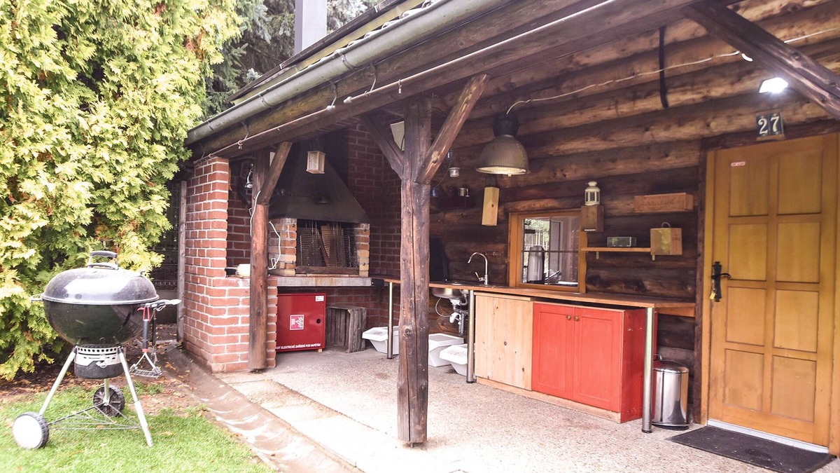 Jihlava Ski Chalet | Wooden house in Vysočina