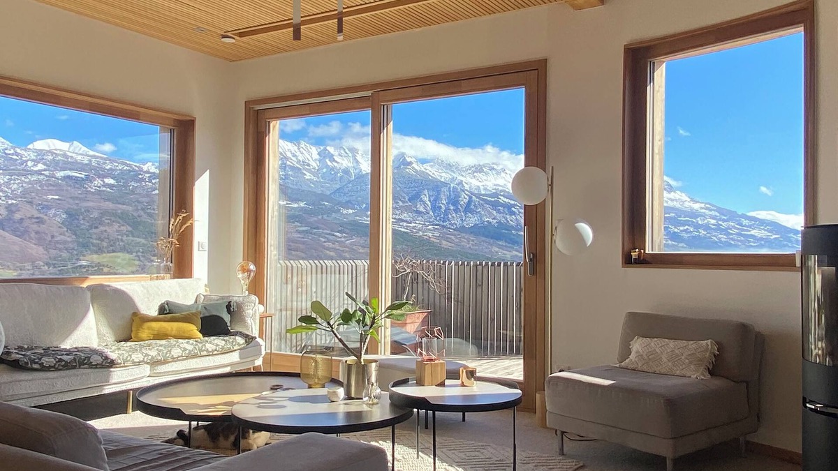 La Batie-Vieille House | Wooden house with garden 15 minutes from Lac de Serre-Ponçon and Gap golf course
