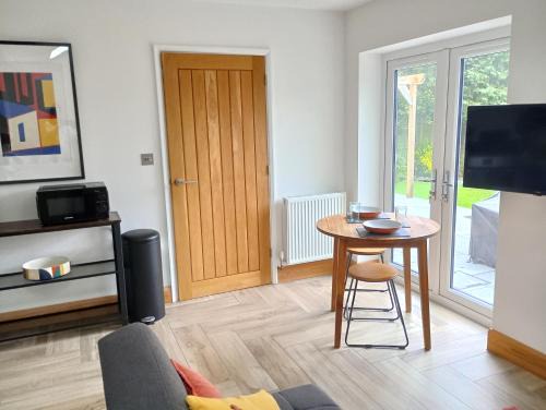 Winchester Apartment | Woodfield Apartment