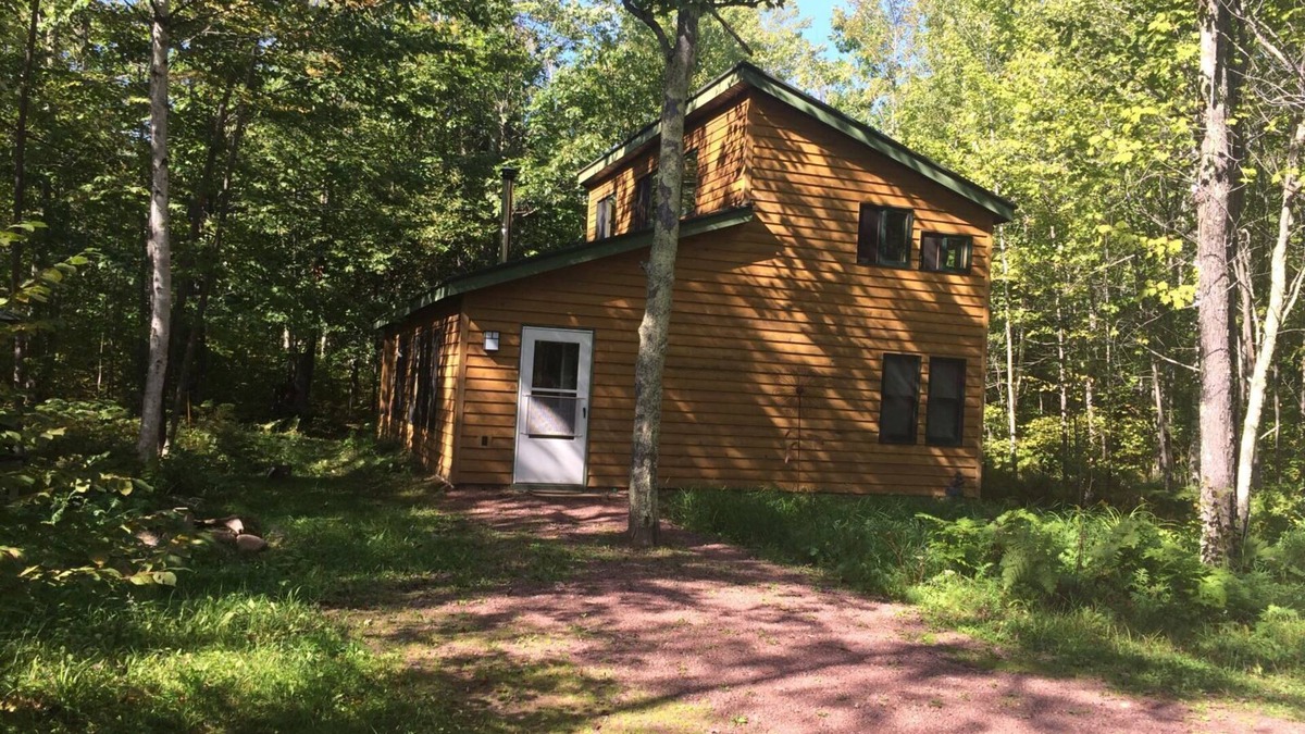 La Pointe Cabin | Woodhaven - Charming Home nestled in the Woods, near Big Bay Town Park!