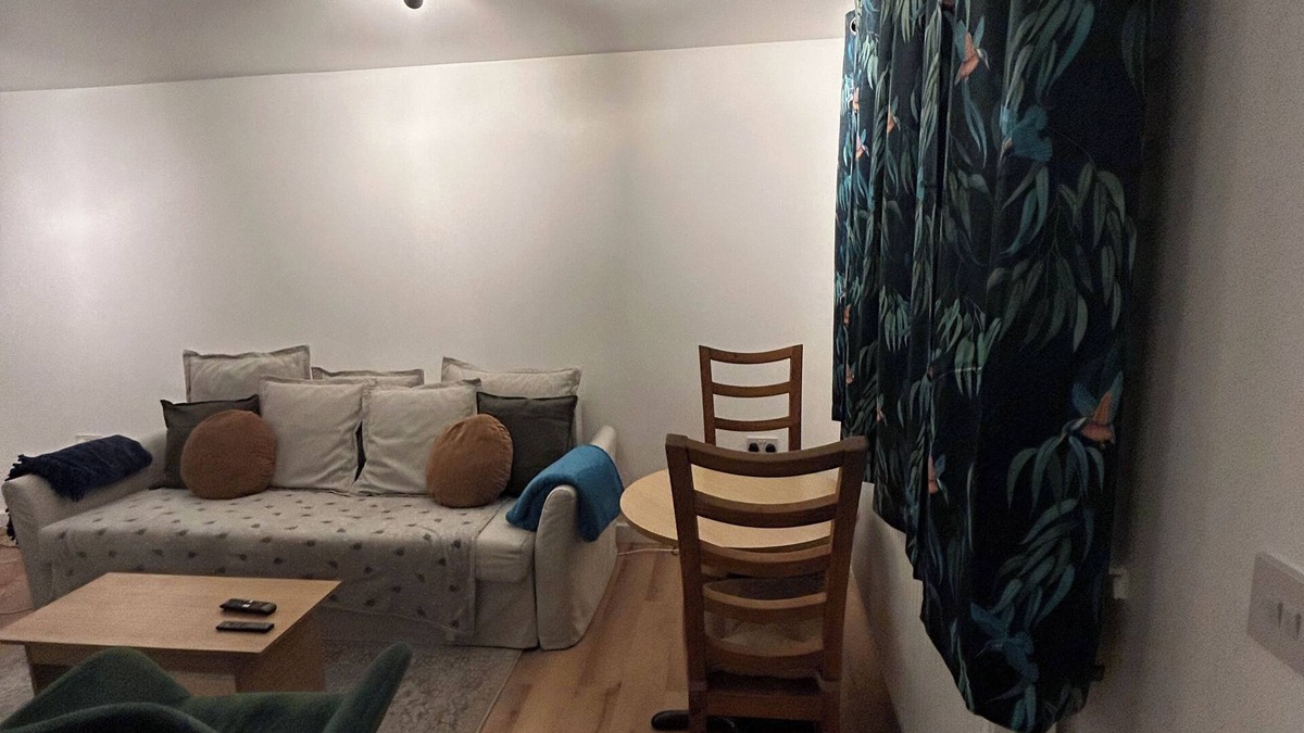 Chapeltown Apartment | Woodhouse Apartment