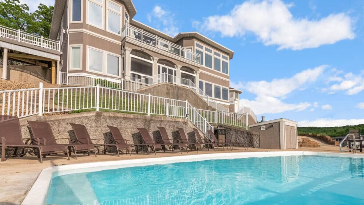 Linn Creek House | Woodland - Amazing 6,000 SF home -private pool - Hot tub-