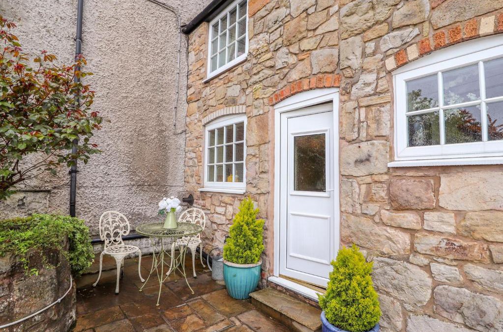 Acrefair House | Woodland Cottage