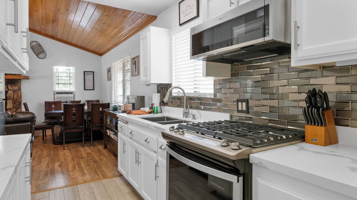 Woodlands Cabin | Woodland Escape