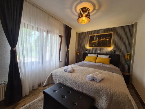 Korenica House | Woodland