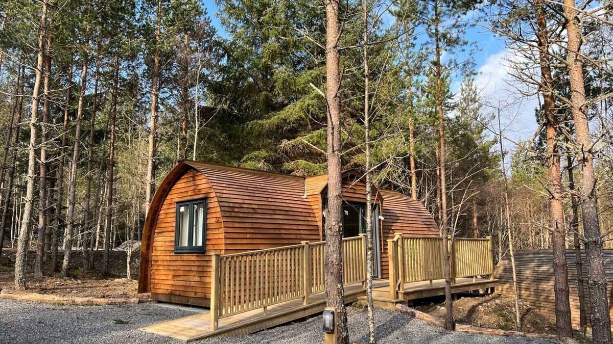 Tomintoul Cabin | Woodland Lodge in the heart of Scotland