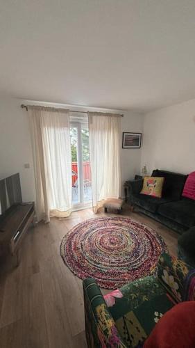 Llanteg House | Woodland Lodge, Llanteglos Estate
