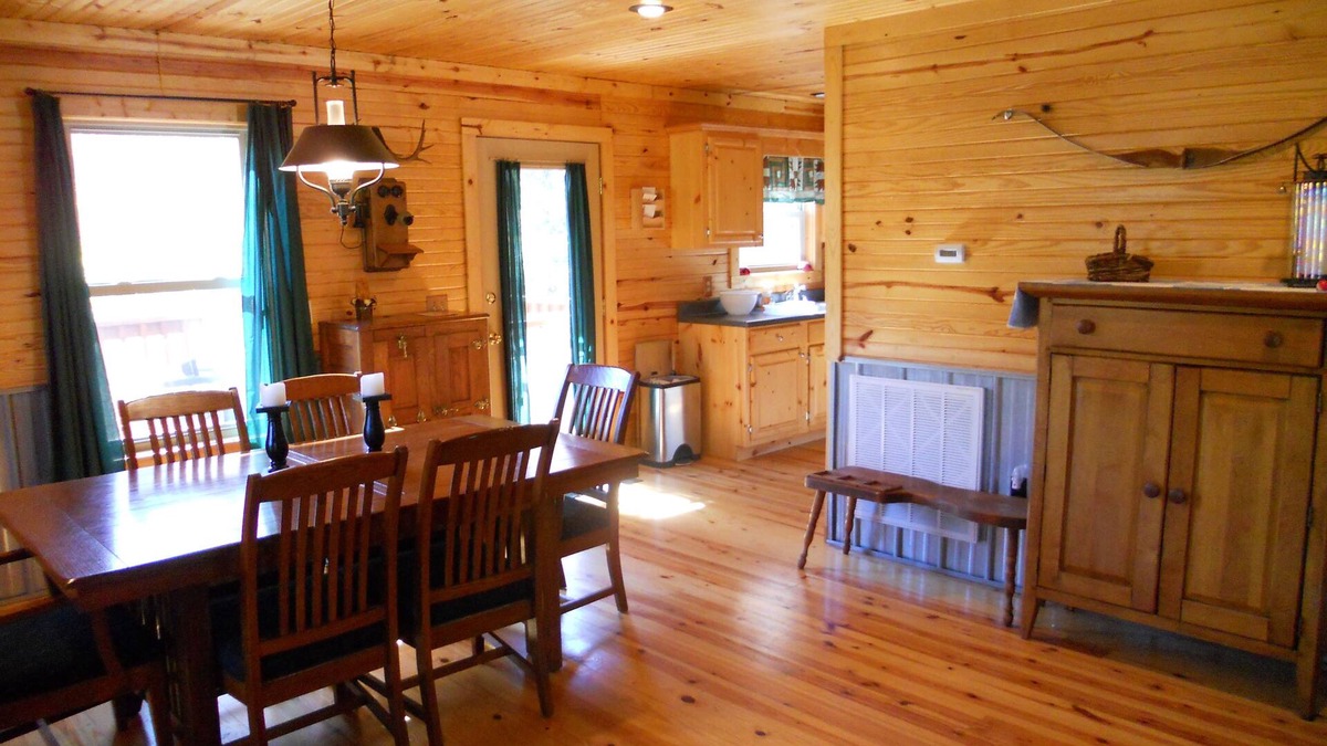 Leitchfield Cabin | Woodland secluded cabin on 7 acres, with private dock and kayaks