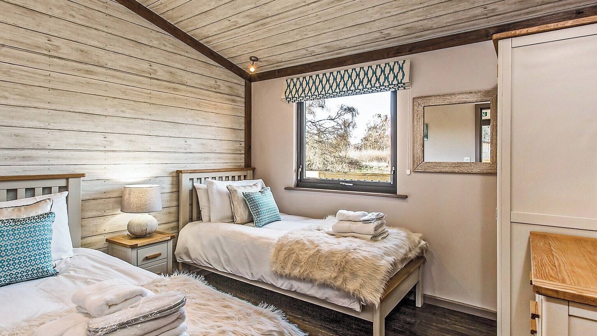 Dukeries Mill Ski Chalet | Woodland View Superior 2 Bed