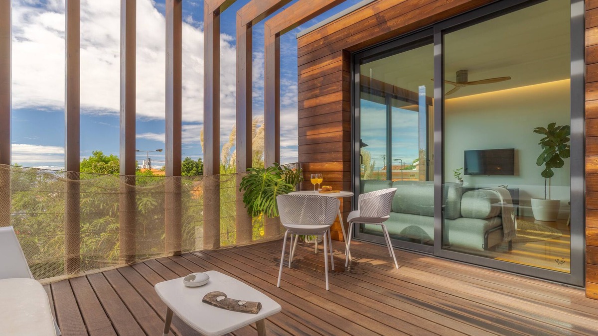 Jardim do Mar Villa | Woodlovers Jardim - Villa in Jardim do Mar With Private Pool And Sea Views