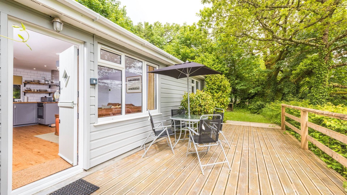 Bude Cottage | Woodpecker is Laid back luxury in 9 acres of countryside right near the beach
