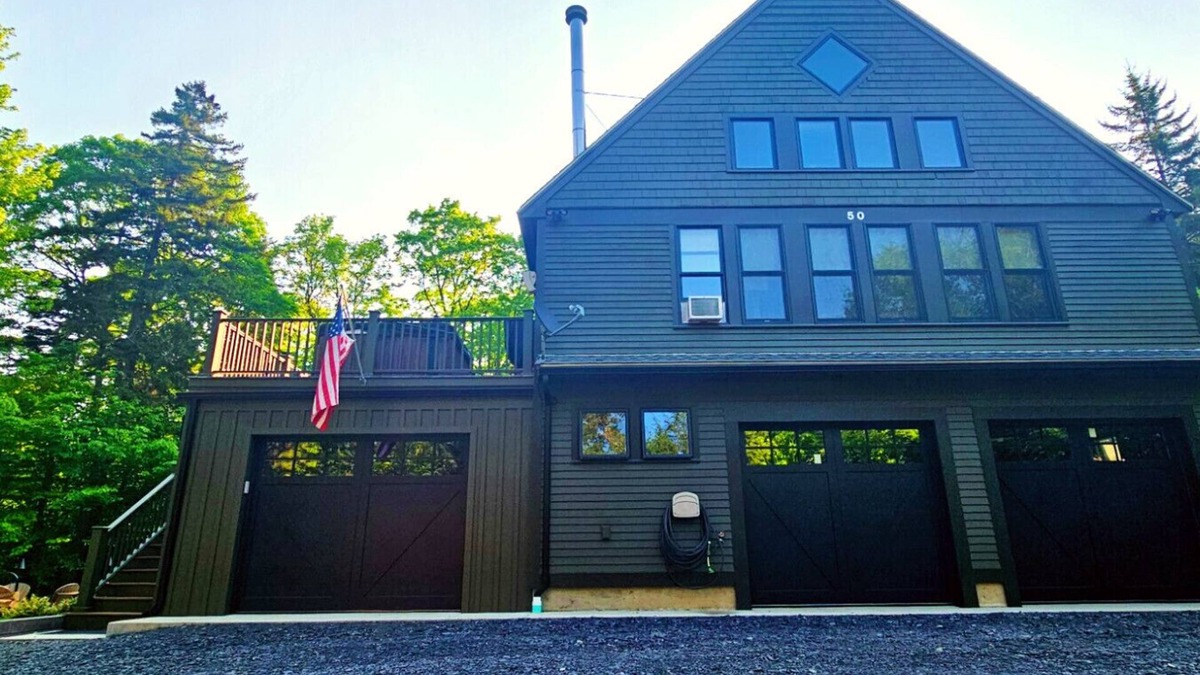 Beaver Cove House | Woods All Around-Direct ATV Access & Lake Access - sleeps 10+