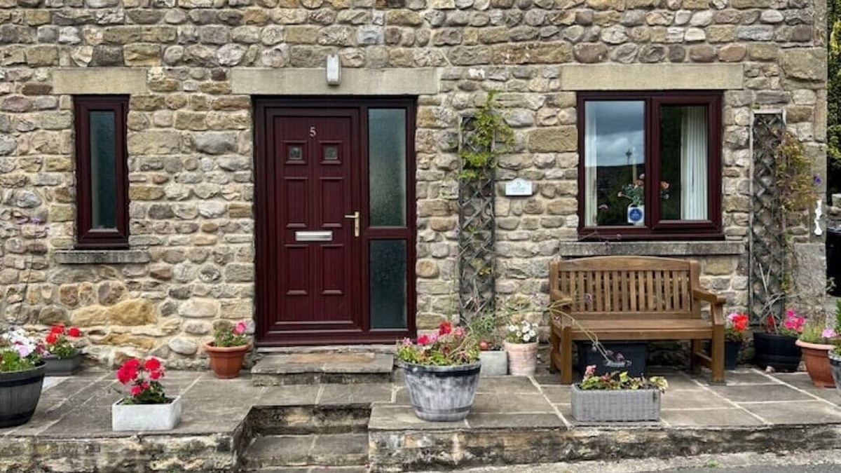 Grewelthorpe Cottage | Woodside Cottage, Grewelthorpe , Nr Masham 4 Person Cottage
