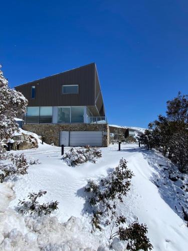 Falls Creek Apartment | Woodsmoke One Falls Creek