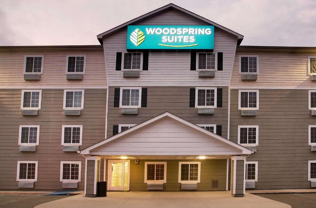 Lobdell/Woodale Hotel | WoodSpring Suites Baton Rouge Airline Highway