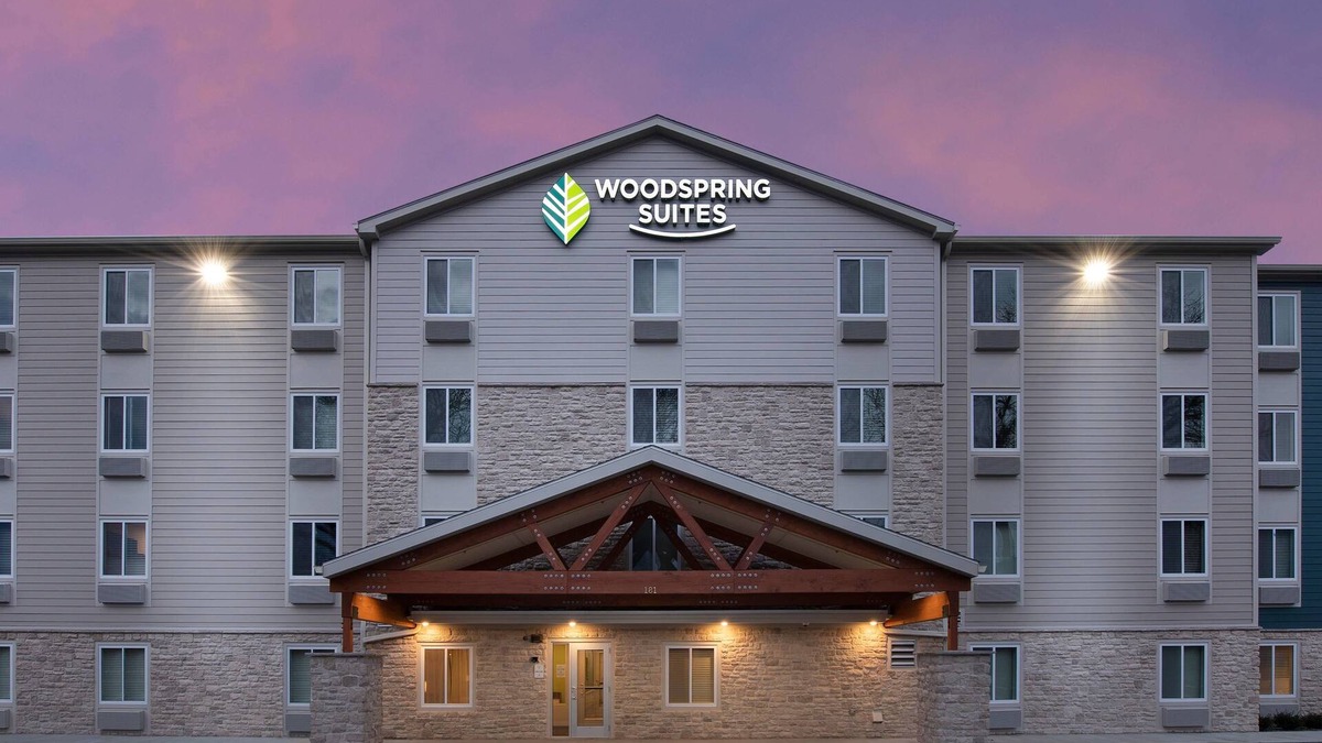 Harrisburg Hotel | WoodSpring Suites Harrisburg Linglestown