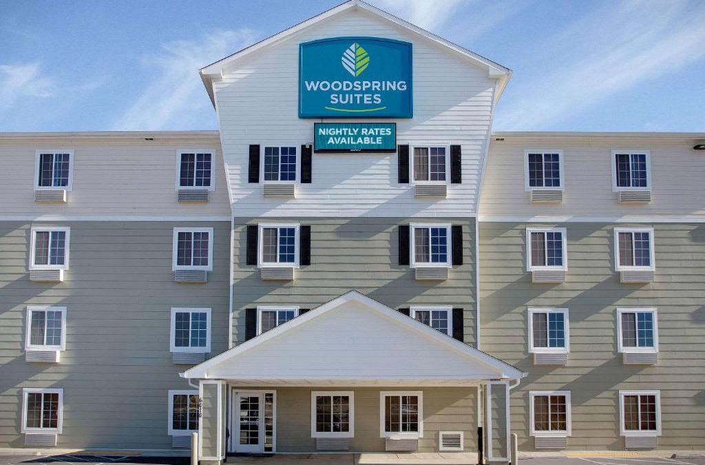 Camp Springs Hotel | WoodSpring Suites Washington DC Andrews AFB
