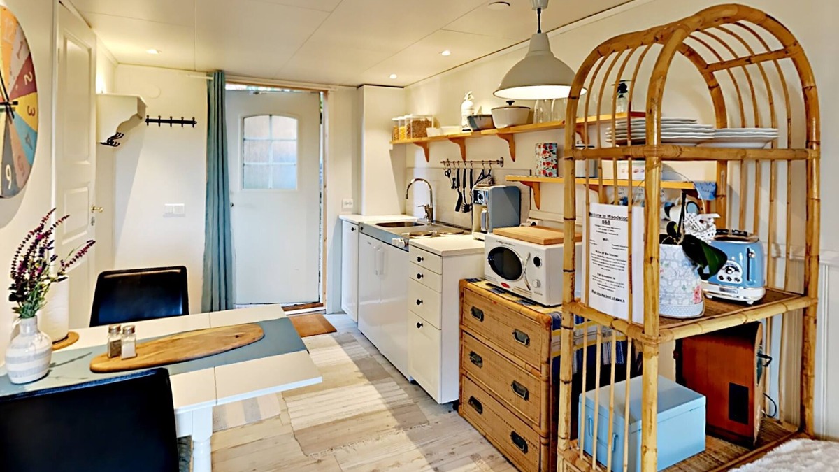 Habo Municipality Bed & Breakfast | Woodstocks B&B