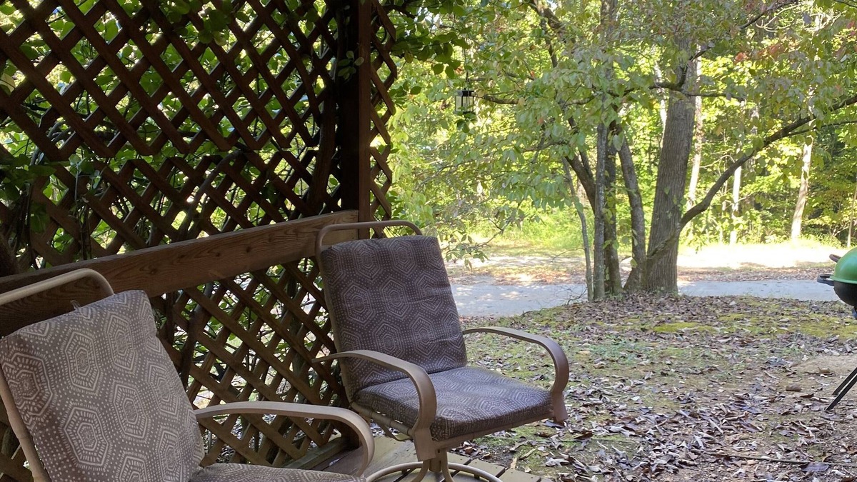Benton Cabin | Woodwose Cabin - Adventures Now