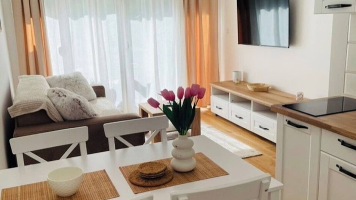 Vrnjacka Banja Apartment | Woody apartment near center Vrnjačka Banja with free parking