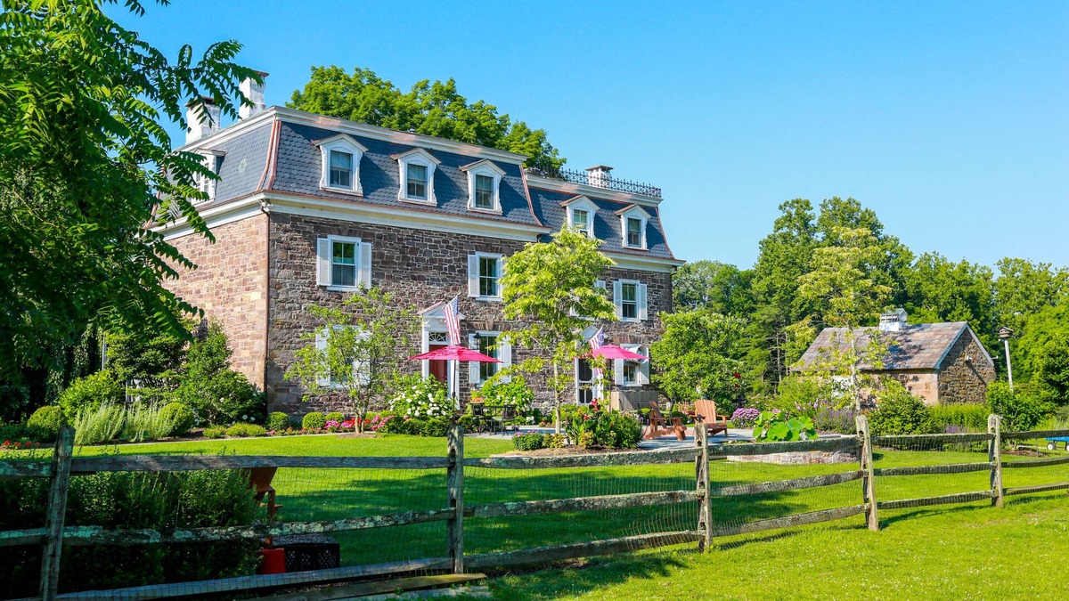 Stockton Bed & Breakfast | Woolverton Inn