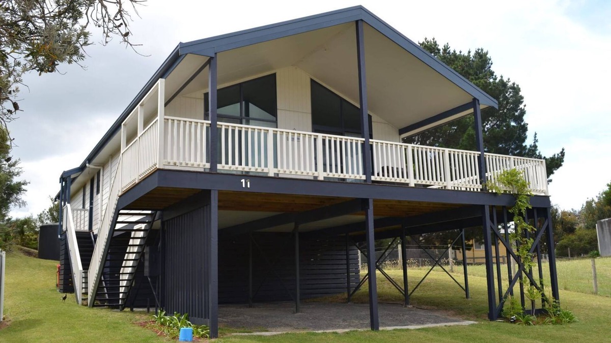 Venus Bay House | Woorak11 -beautiful three bedroom, two bathroom home