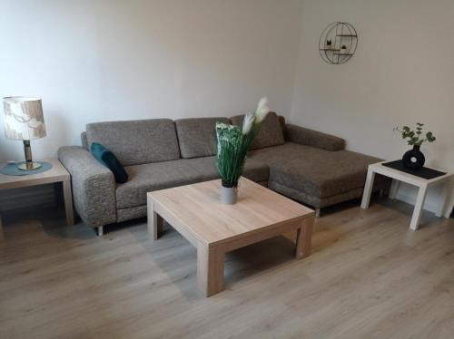 Meinerzhagen Apartment | Work and Stay Meinezhagen 5 schlafzimmer 10 betten, 2 badezimmer,150 qm