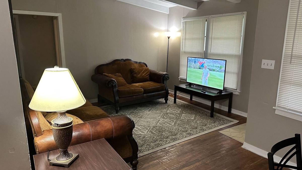 West Orange House | Workers Special 1.7 Miles From CP Chem Project