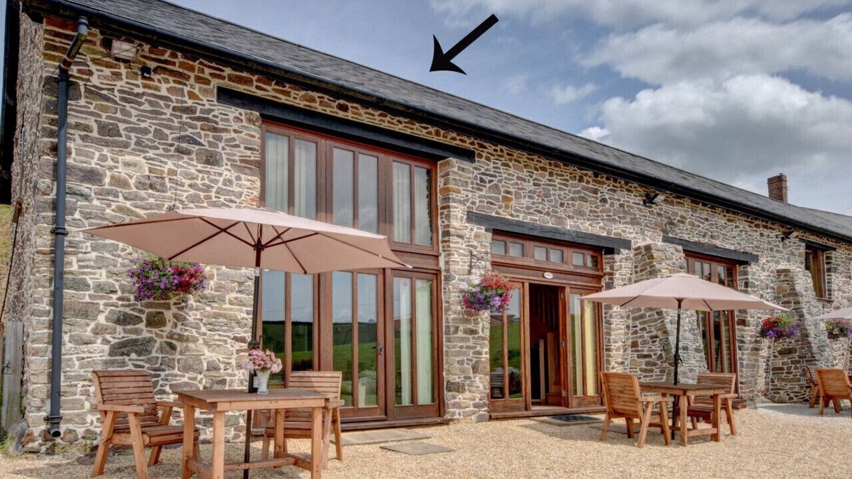 Tiverton House | Workshop - One Bedroom House, Sleeps 2