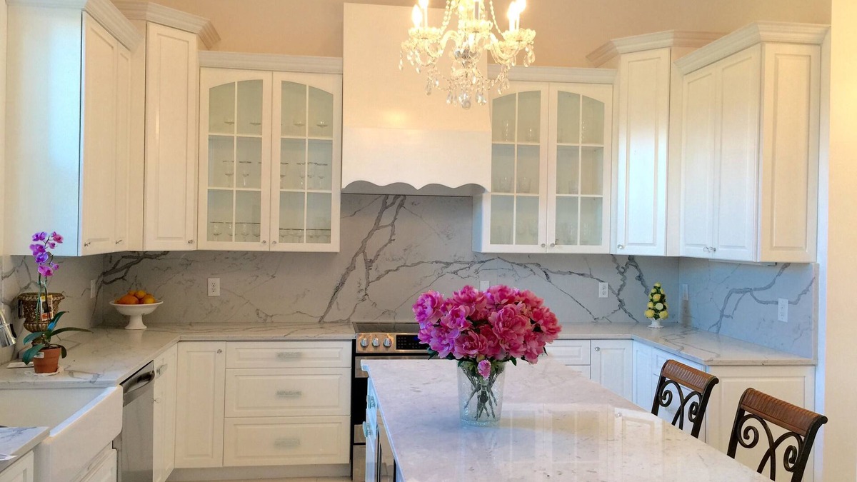 Reddick Apartment | WORLD EQUESTRIAN CENTER WEC 10m Private 1/1 Stalls Pasture for Horses available
