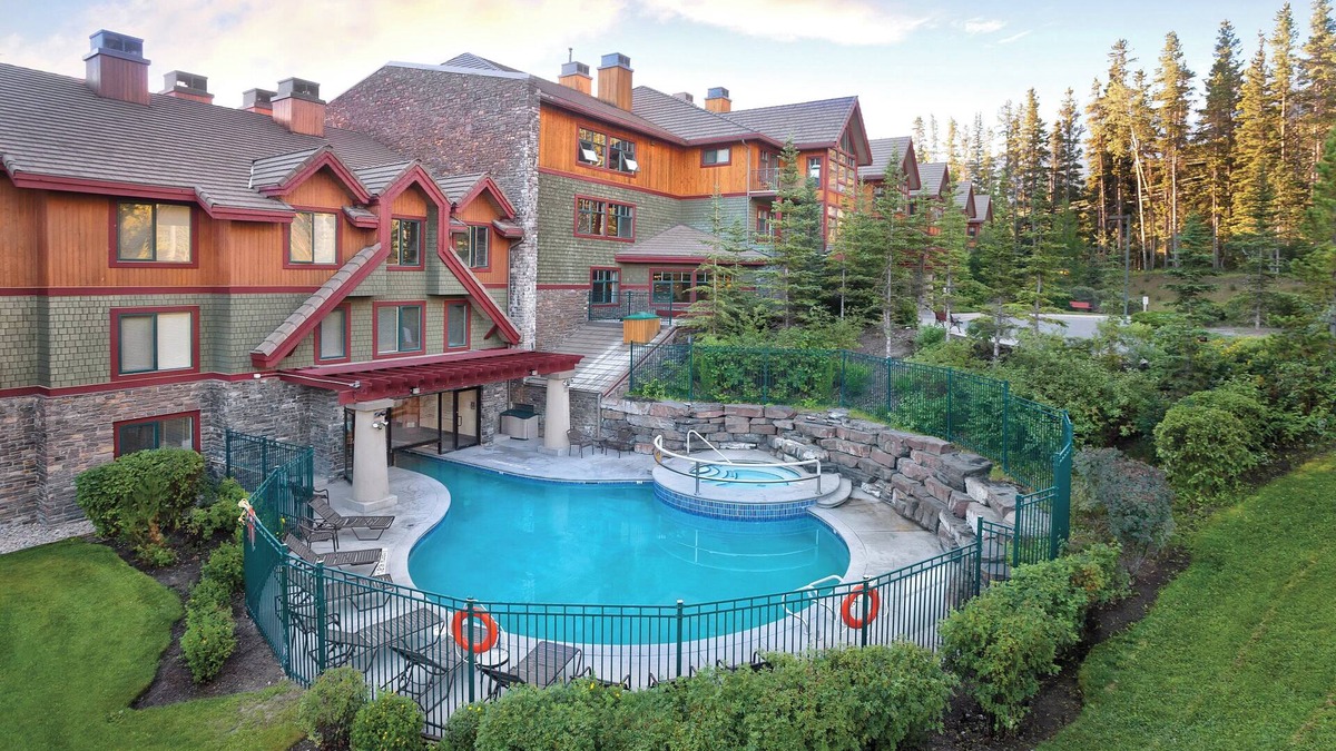 Canmore Hotel | WorldMark Canmore - Banff