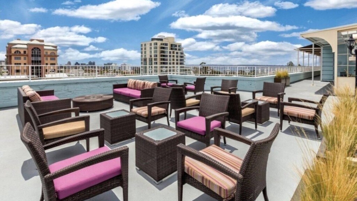 Park West Hotel | WorldMark Inn at the Park - Studio Queen