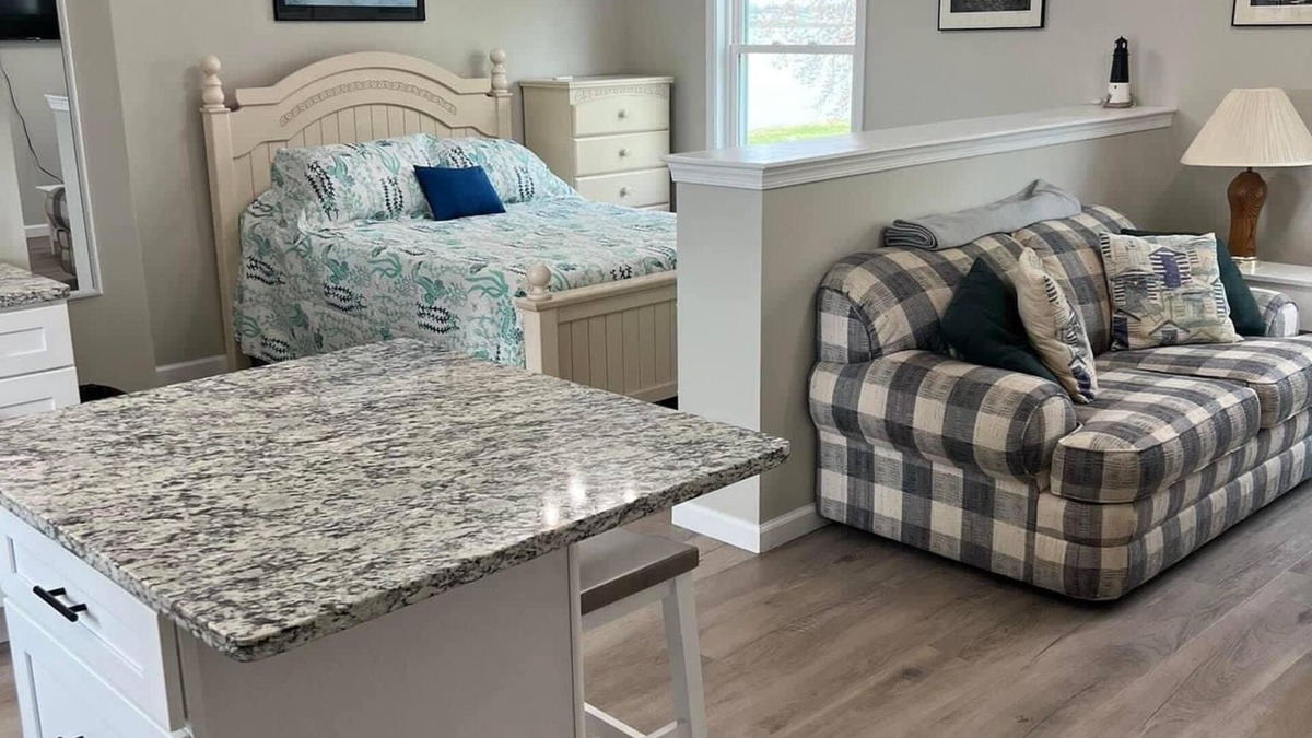 Earlville Apartment | WORLD’S BEST SUNSETS ON UPPER CHESAPEAKE BAY -CRYSTAL BEACH MANOR, EARLEVILLE,MD