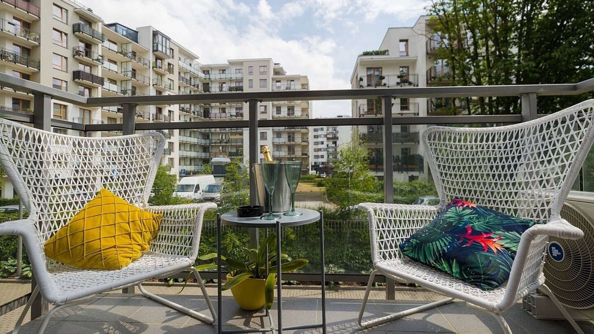 Mokotow Apartment | Woronicza Premium Apartments - with WiFi, AC