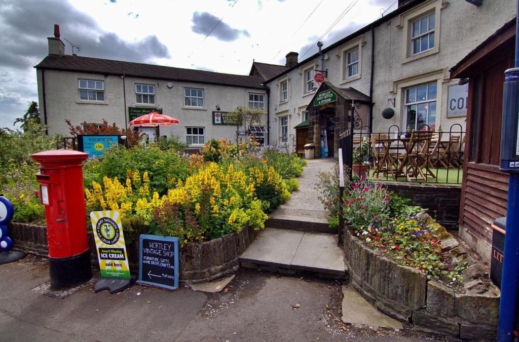 Wortley Bed & Breakfast | Wortley Cottage Guest House