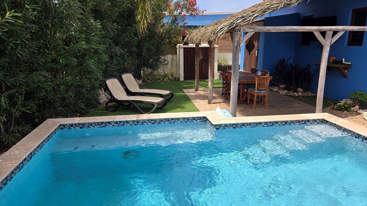 Calbas Plaza Residences House | Wouldn’t you like to stay with this Calendar Girl?